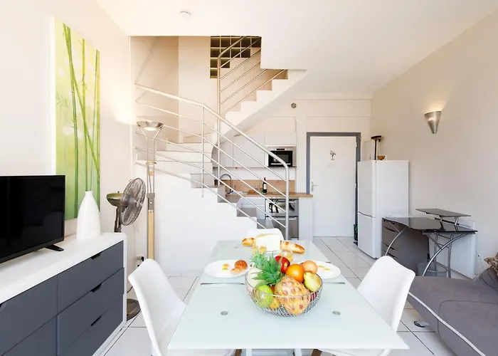 Aya's Duplex Yourhosthelper Daire Cannes